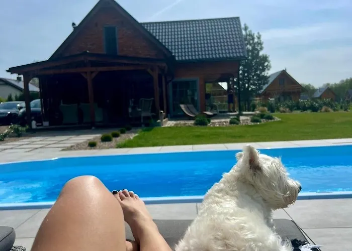 Дом отдыха Dom Pod Lasem Z Prywatnym Basenem I Balia Dominikowo